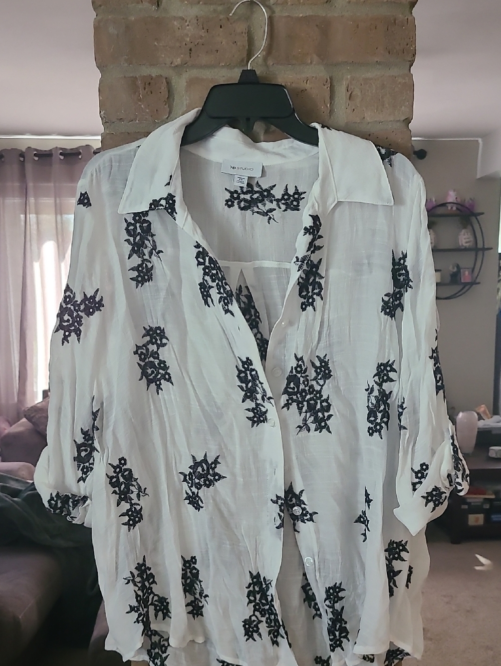 AB Studio White Top with Black Floral Stitching - Picture 2 of 4